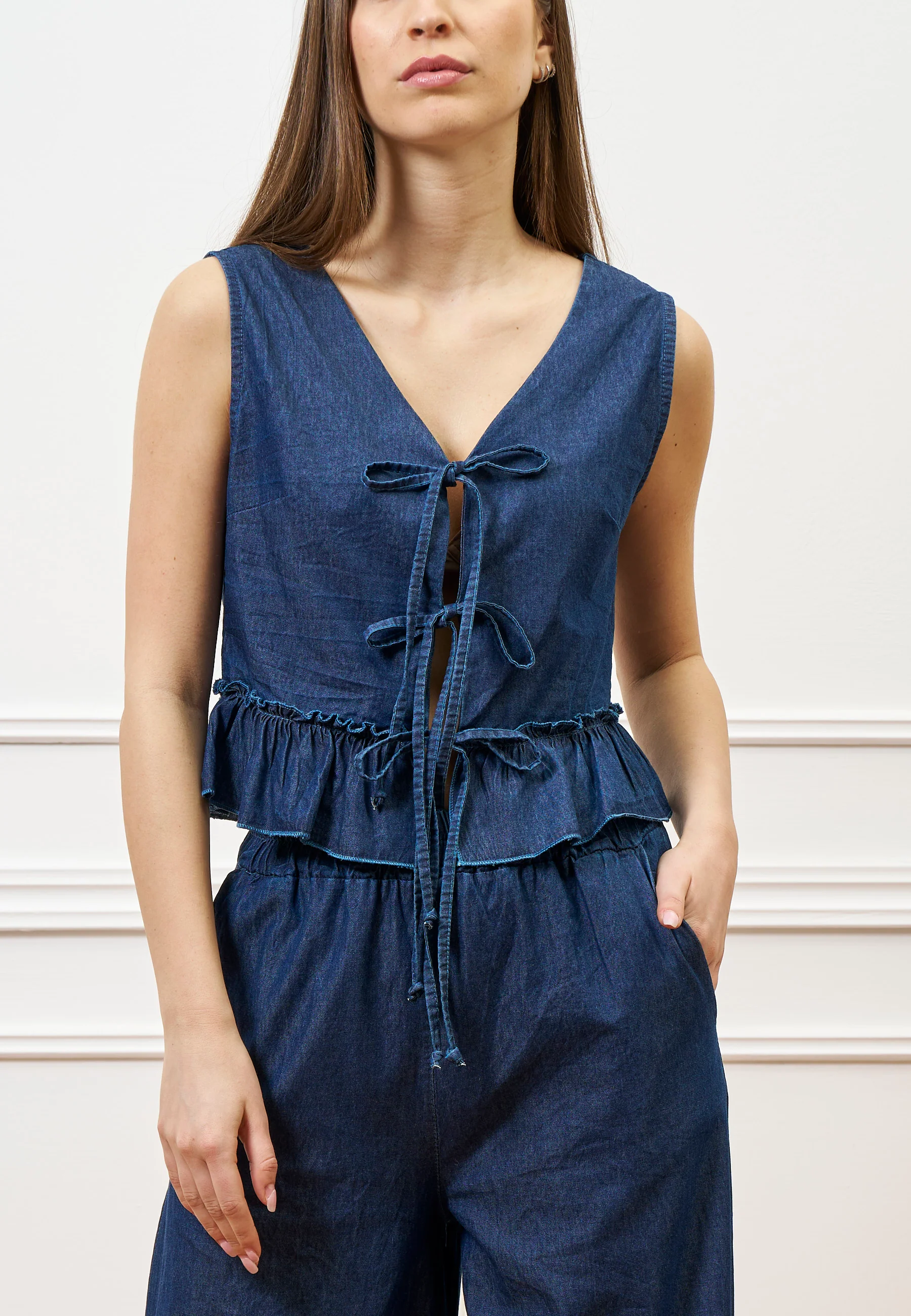 Blusa con laccetti in chambray - BLU - Image 2