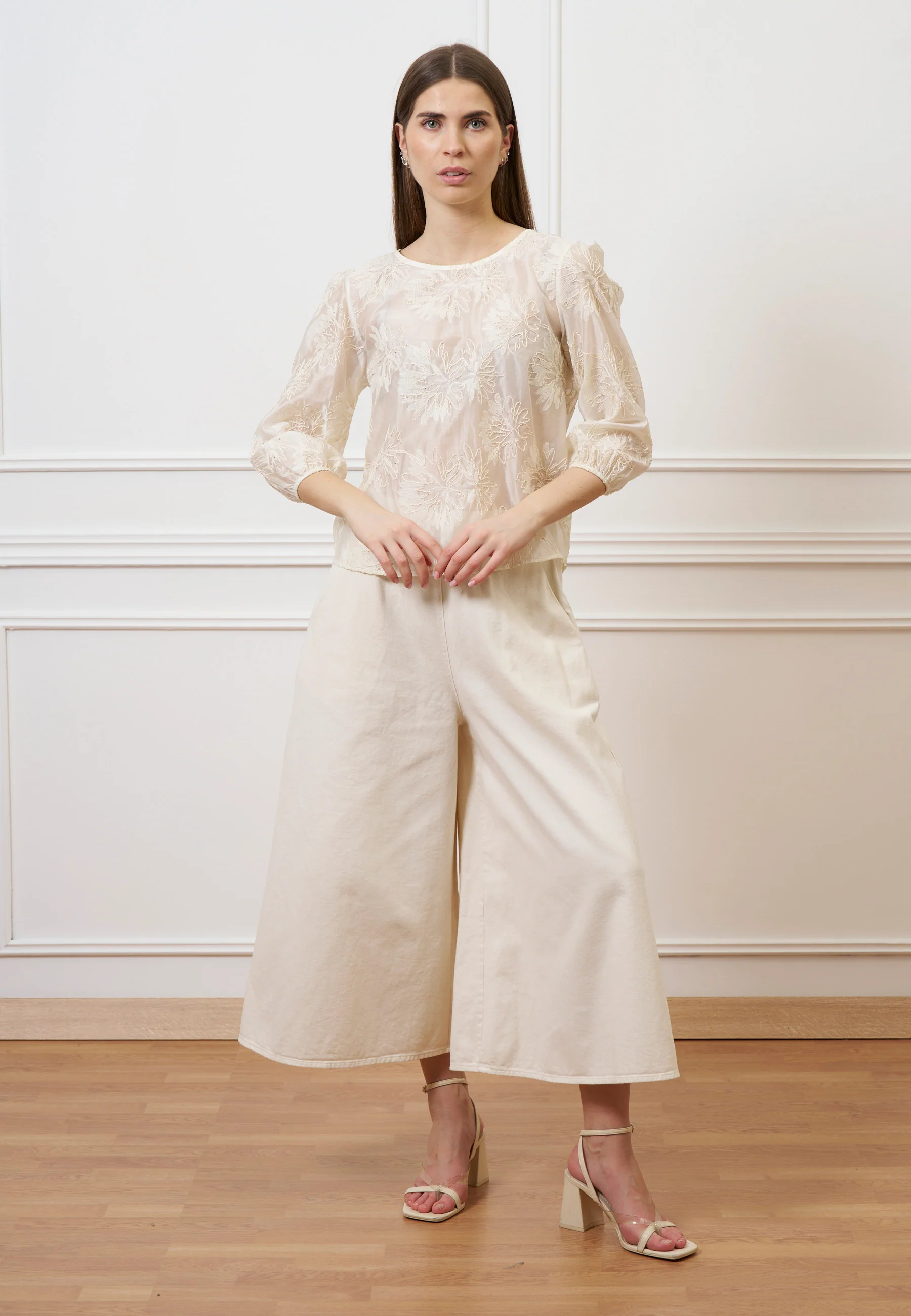 Blusa in mussola ricamata - AVORIO - Image 2