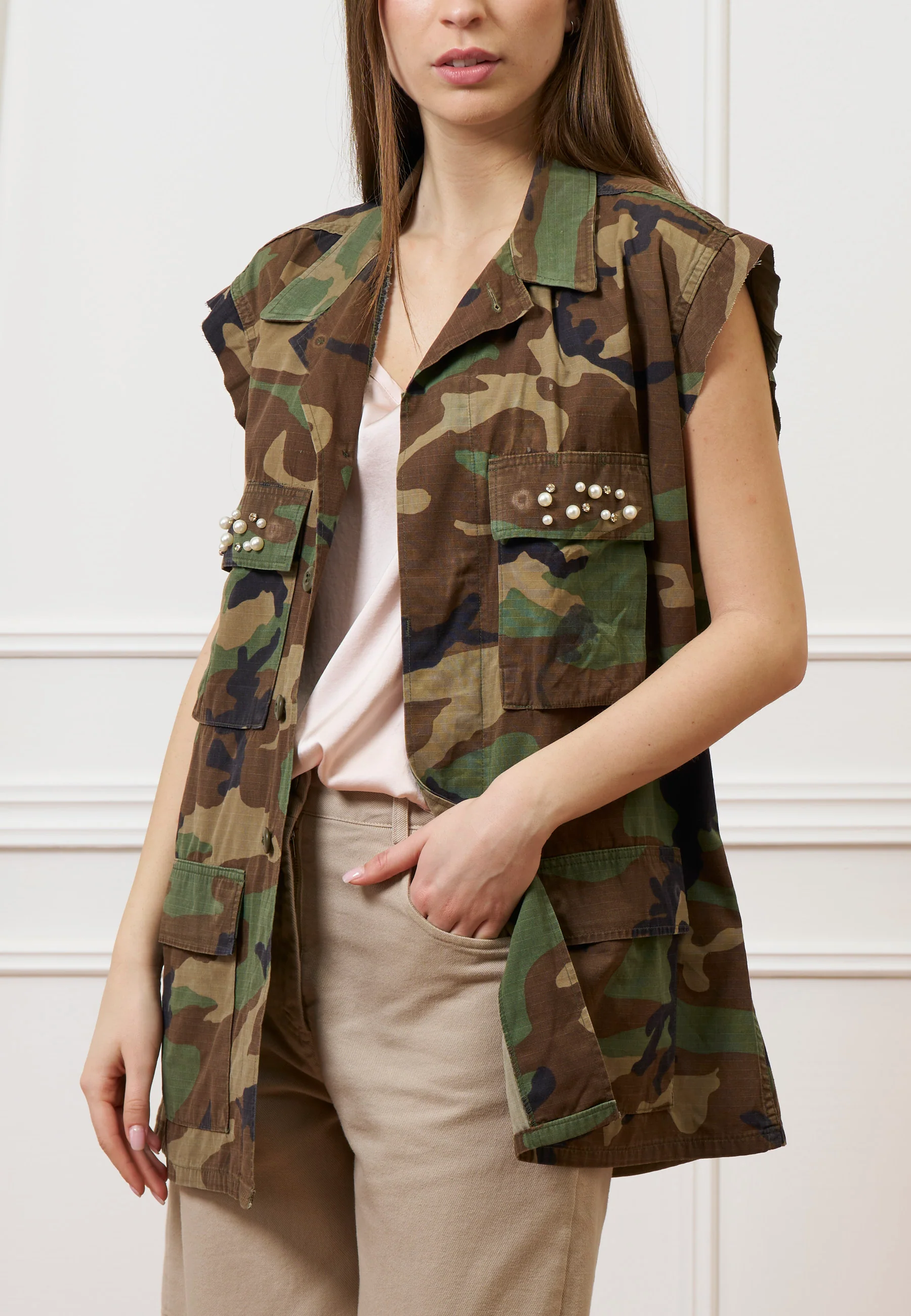 Blusa smanicata in raso di viscosa - CIPRIA - Image 8