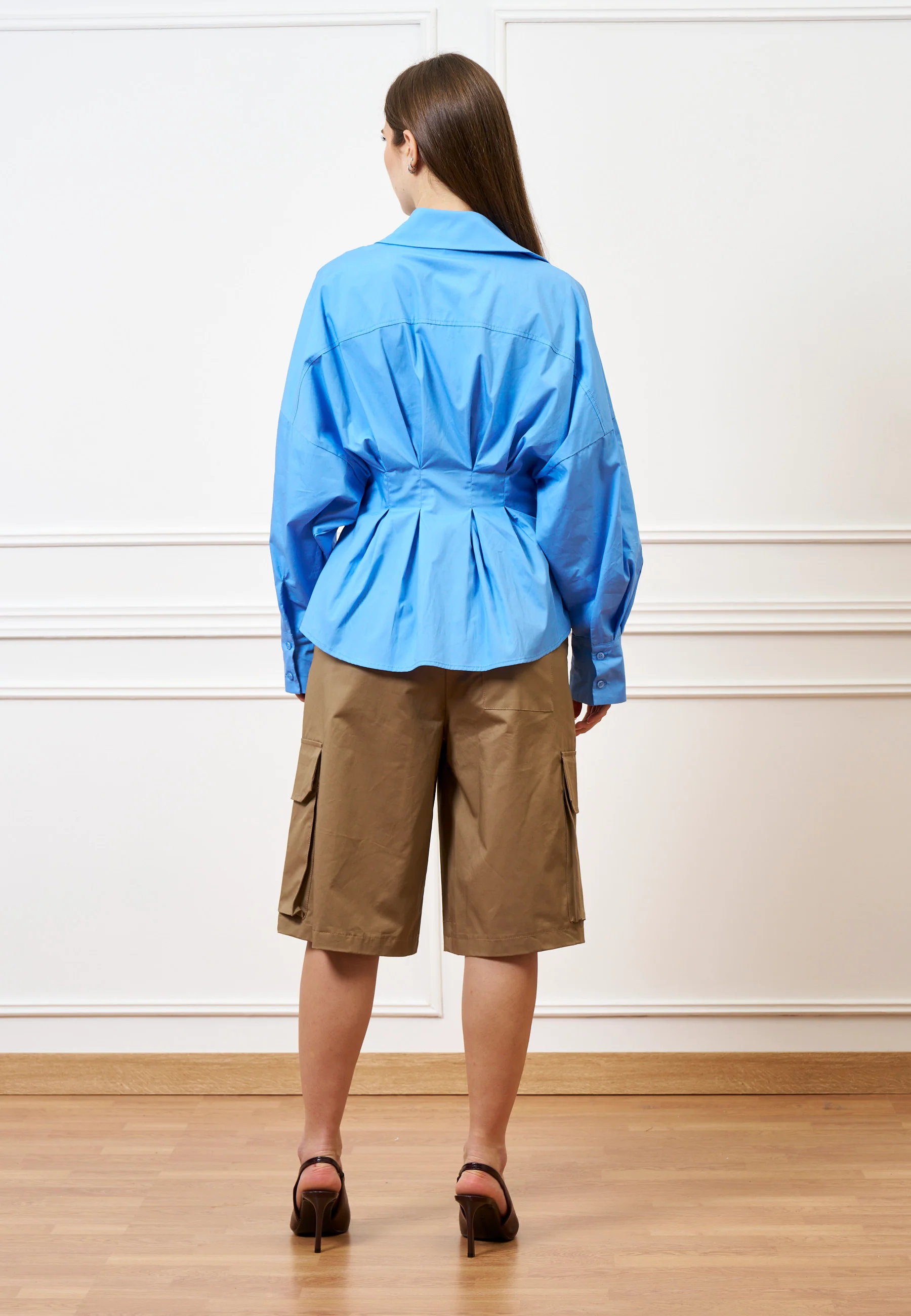 Camicia over con pince - CELESTE - Image 5