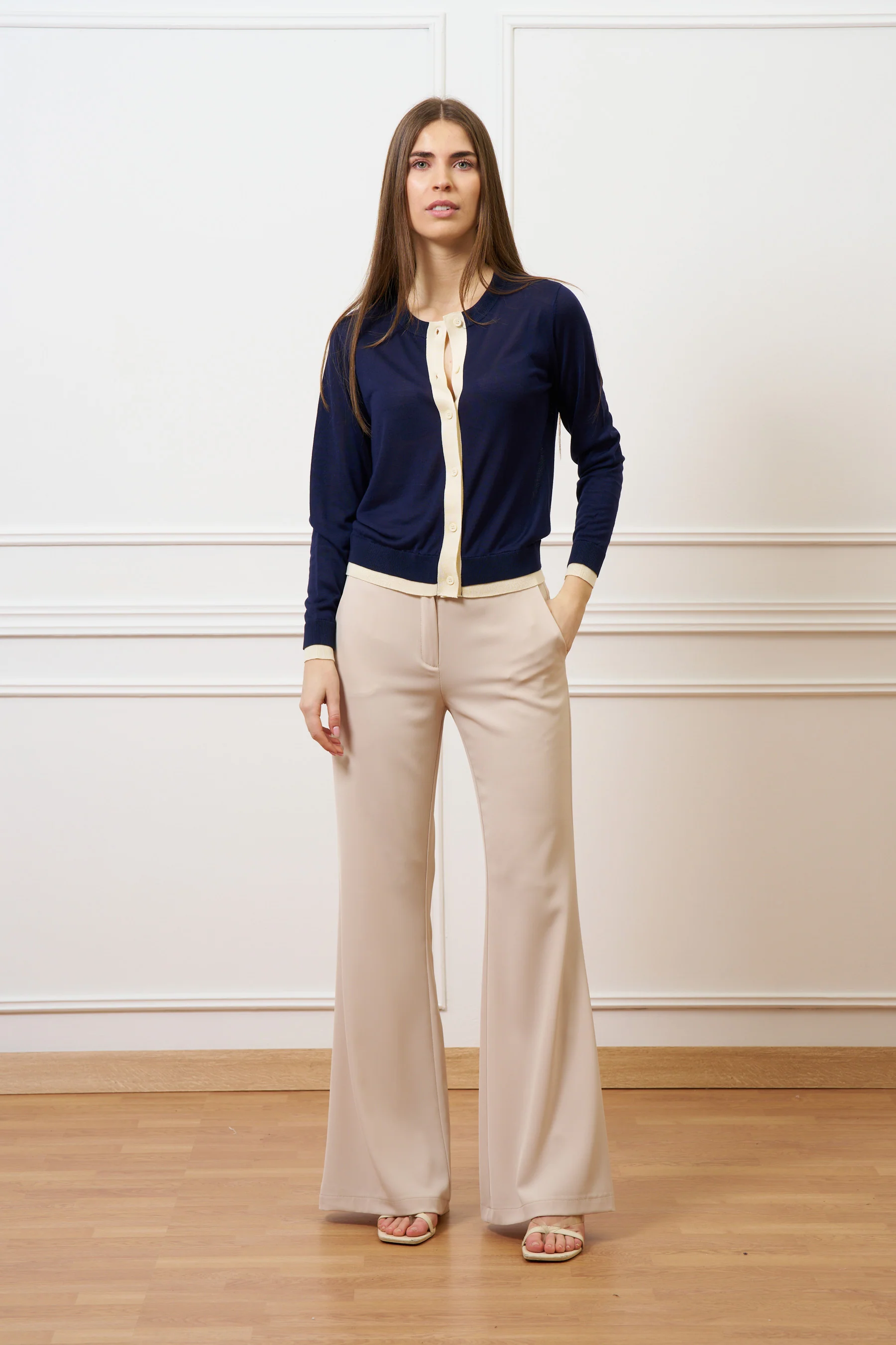 Cardigan in seta e cotone con bordi a contrasto - BLU - Image 4