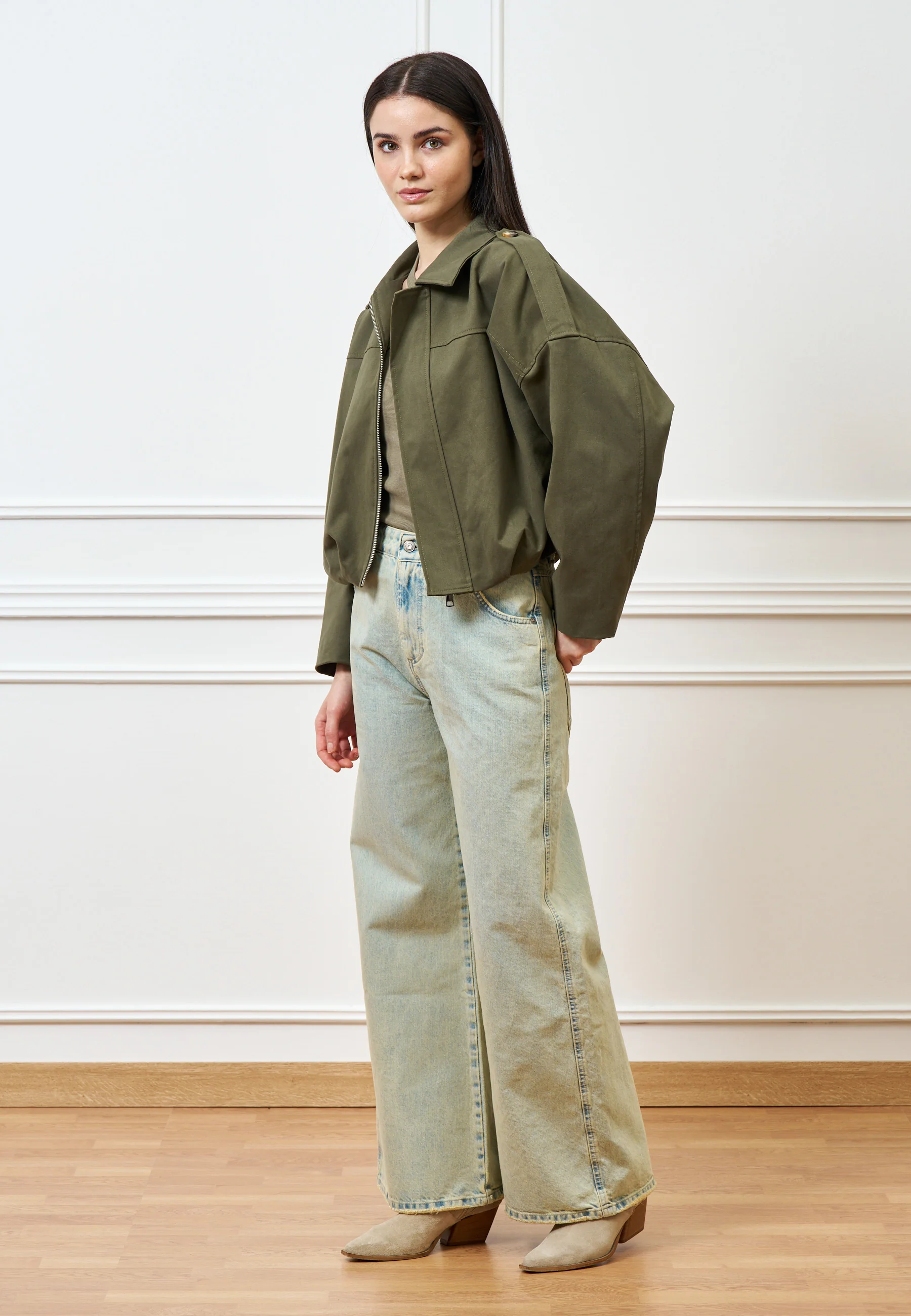 Giubbino arricciato sul fondo - MILITARE - Image 4