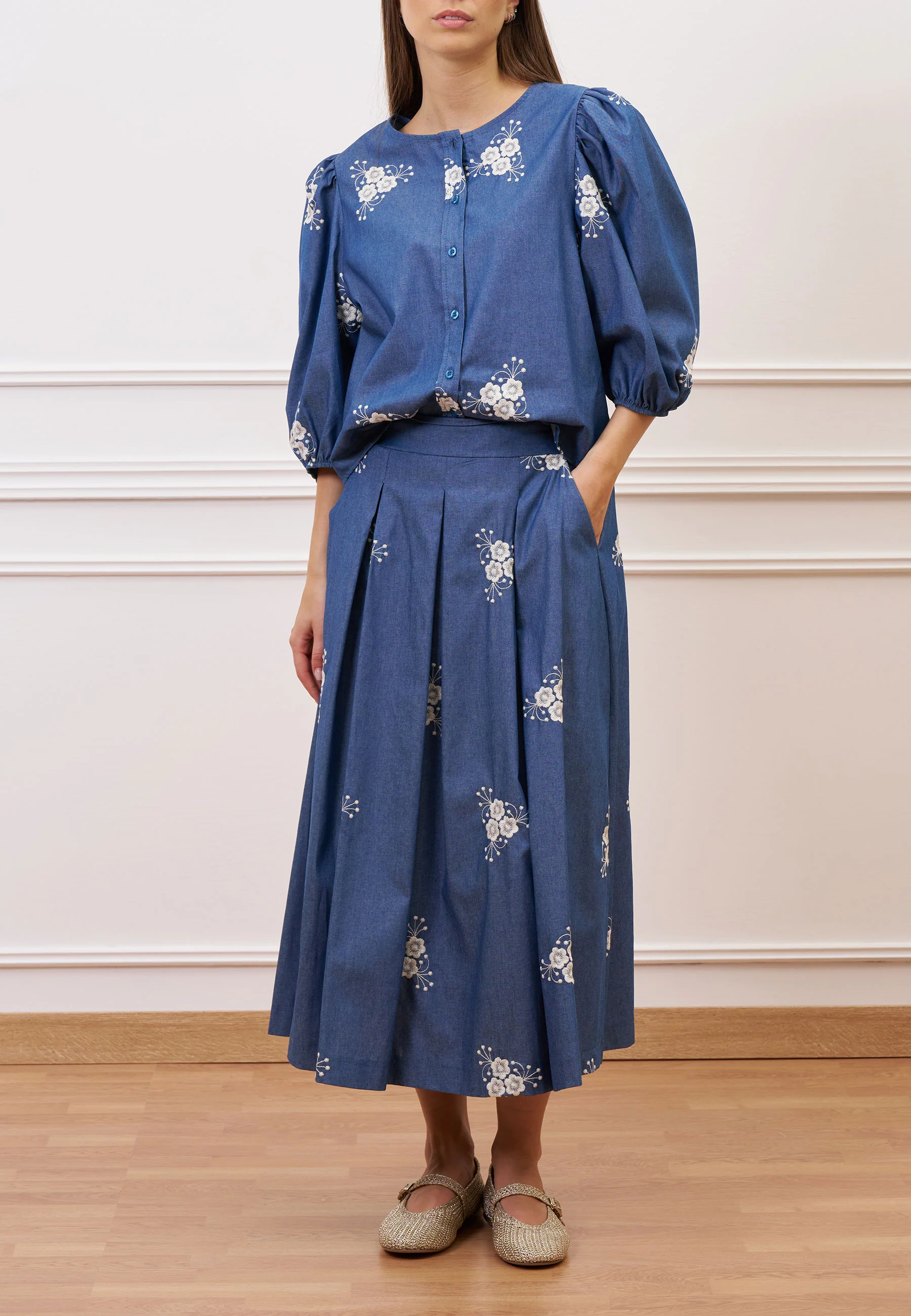 Gonna midi in chambray ricamato - BLU - Image 4