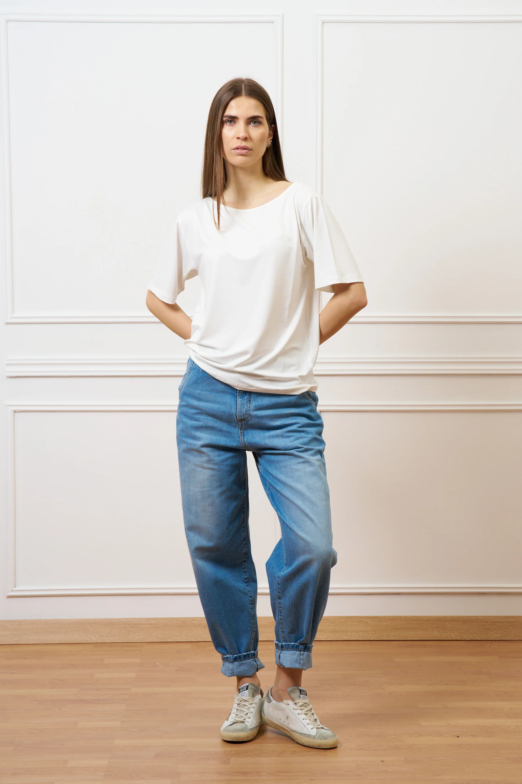 Jeans balloon con rotture sul fondo - JEANS - Image 11