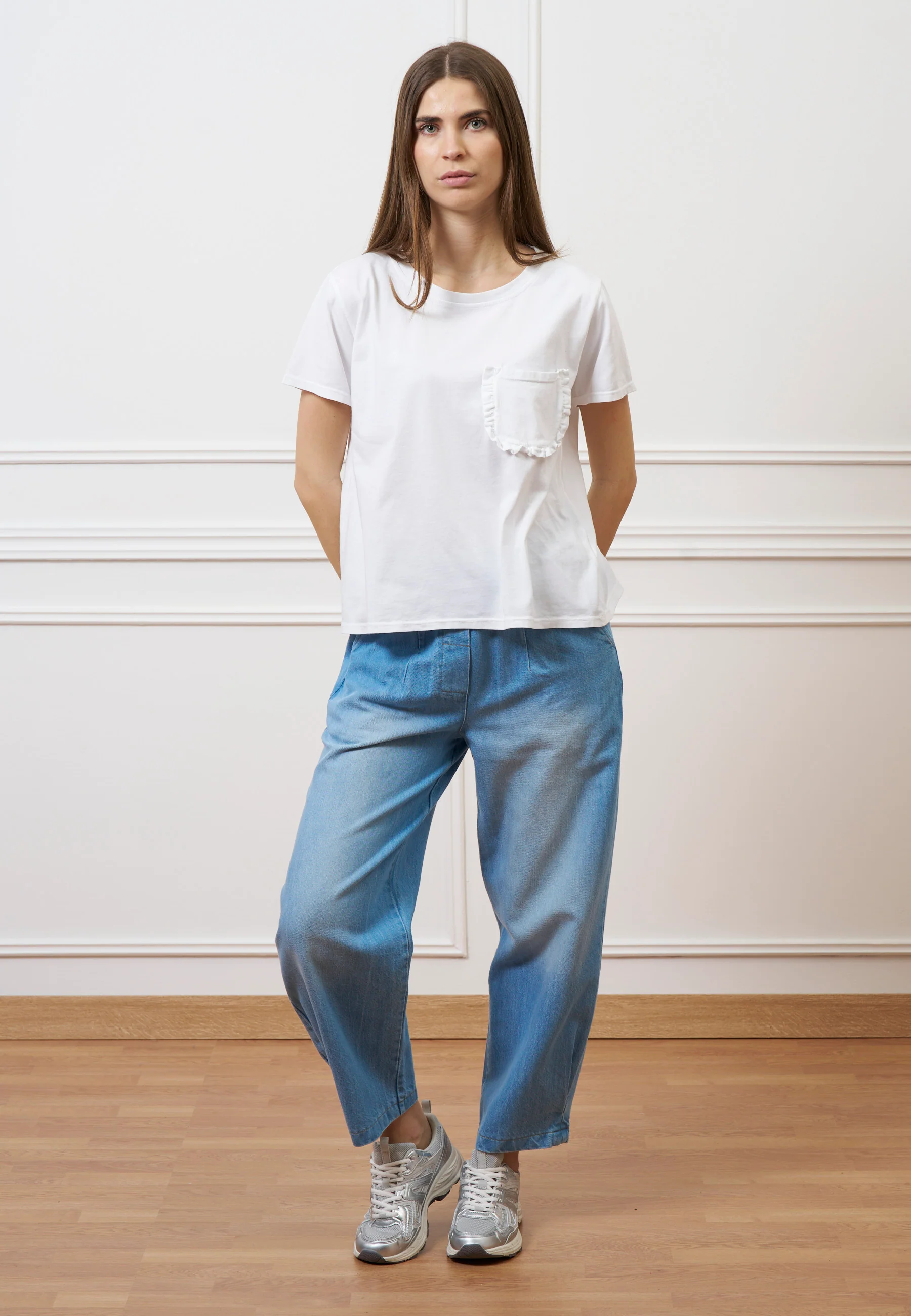Jeans con elastico in vita - BLU - Image 10