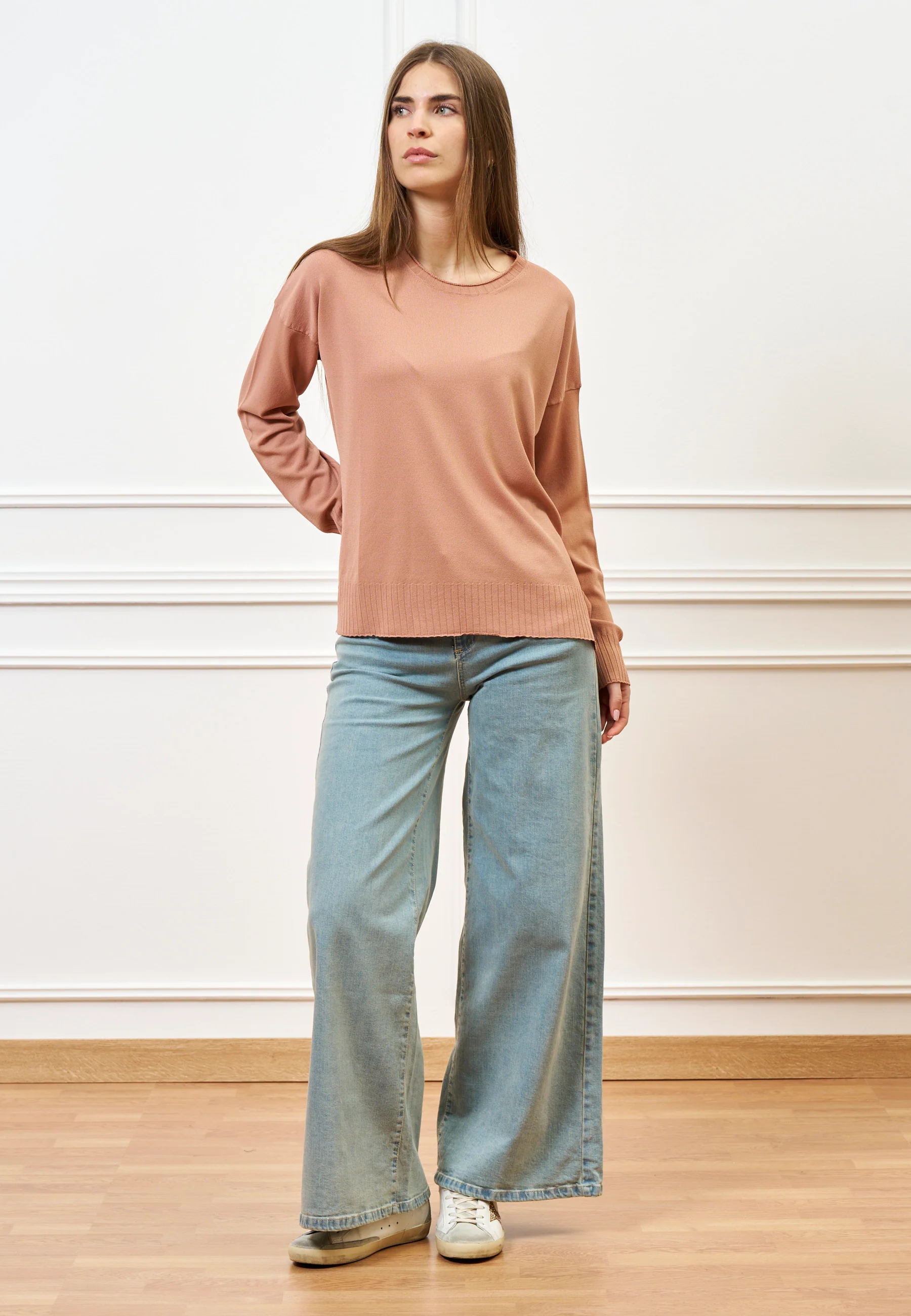 Jeans con gamba ampia a vita alta - JEANS - Image 11
