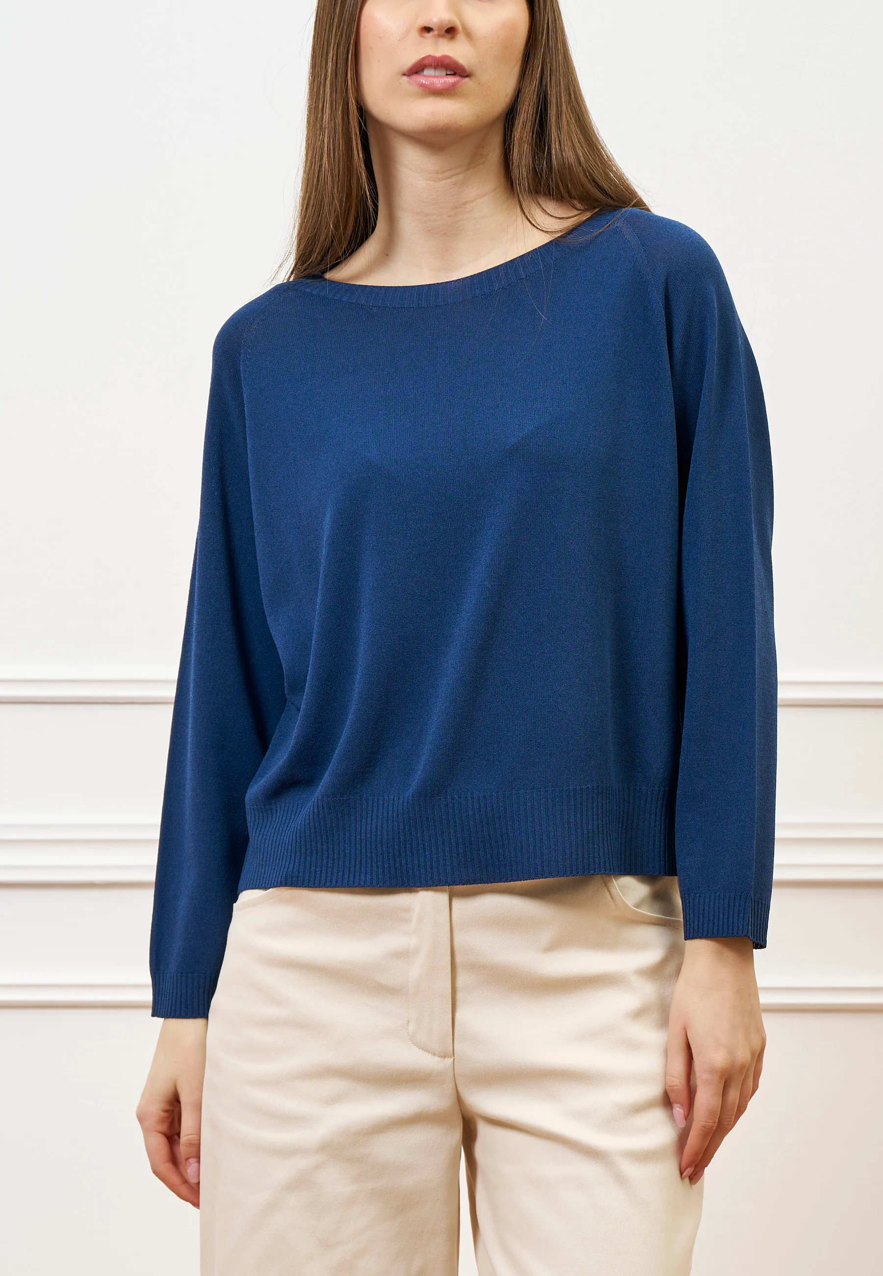 Maglia rasata con spacco sul retro - BLU