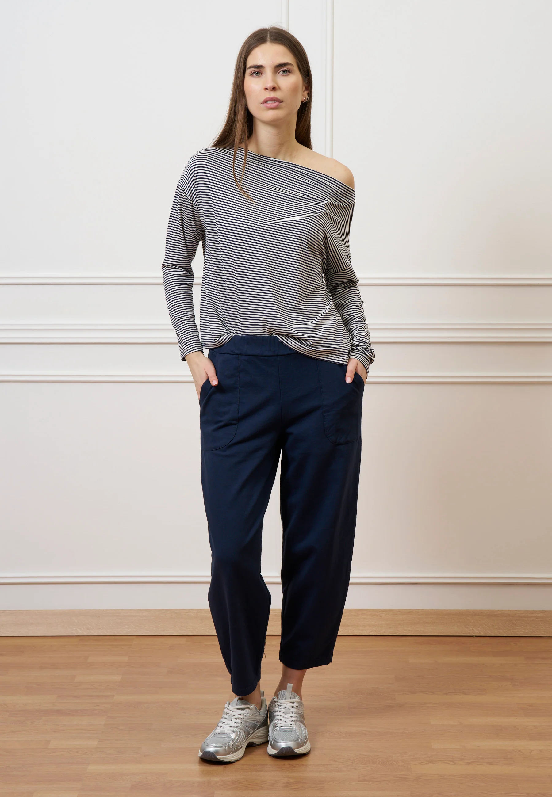 Pantalone mom fit in felpa  - BLU - Image 3