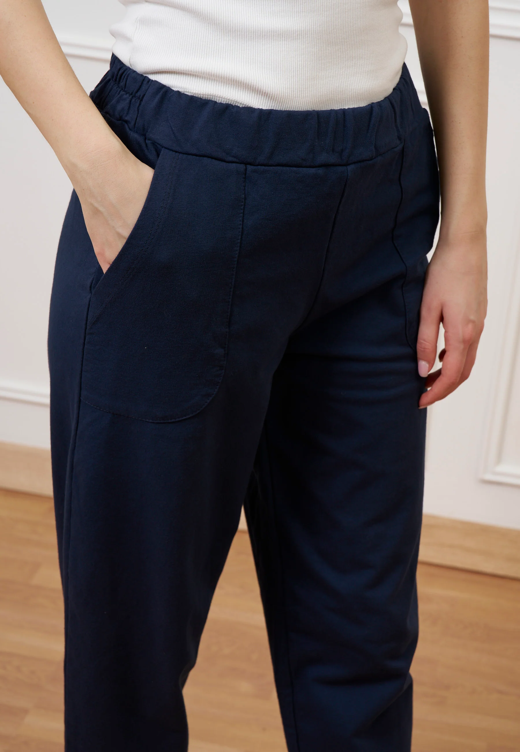 Pantalone mom fit in felpa  - BLU - Image 5