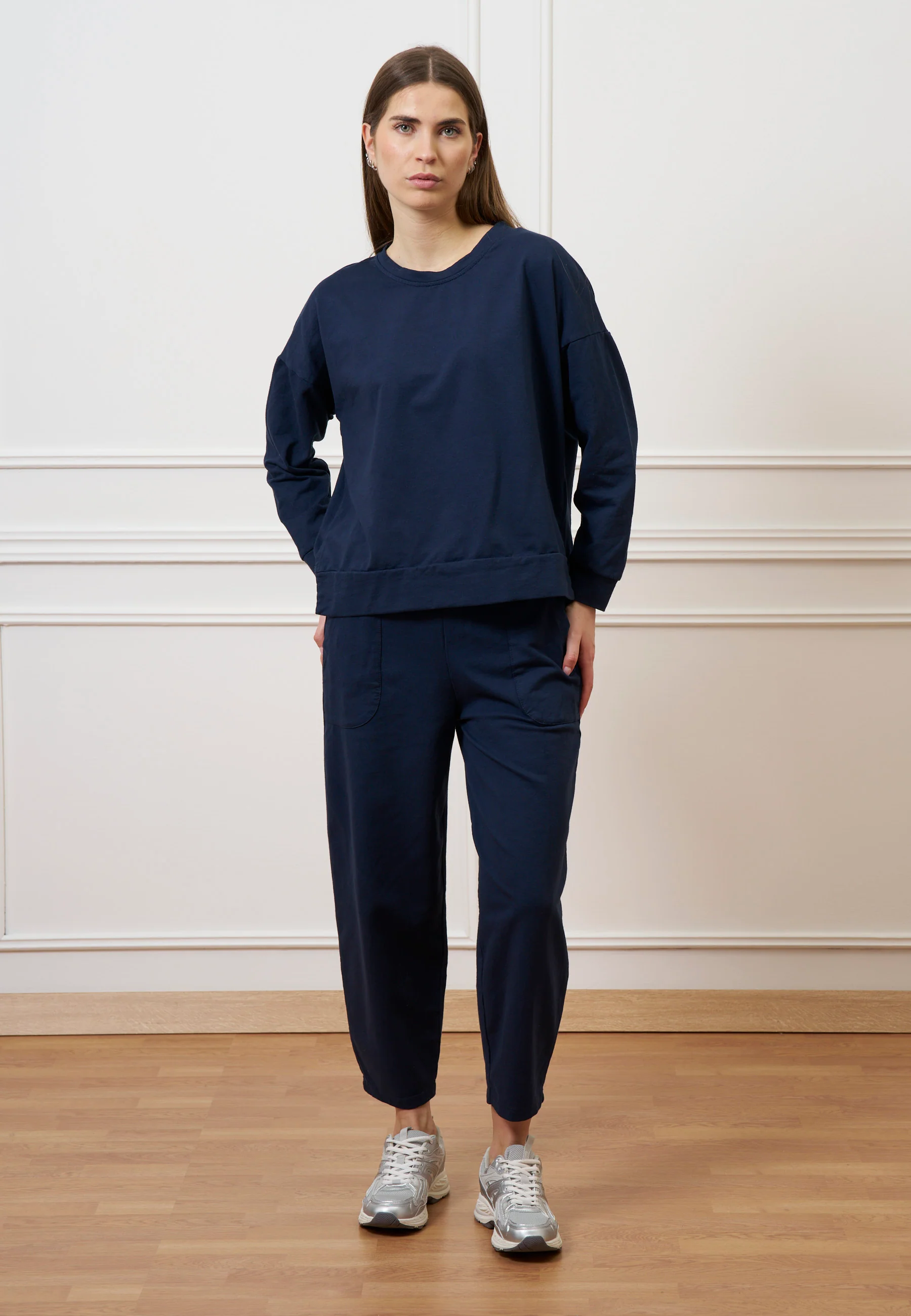Pantalone mom fit in felpa  - BLU - Image 9
