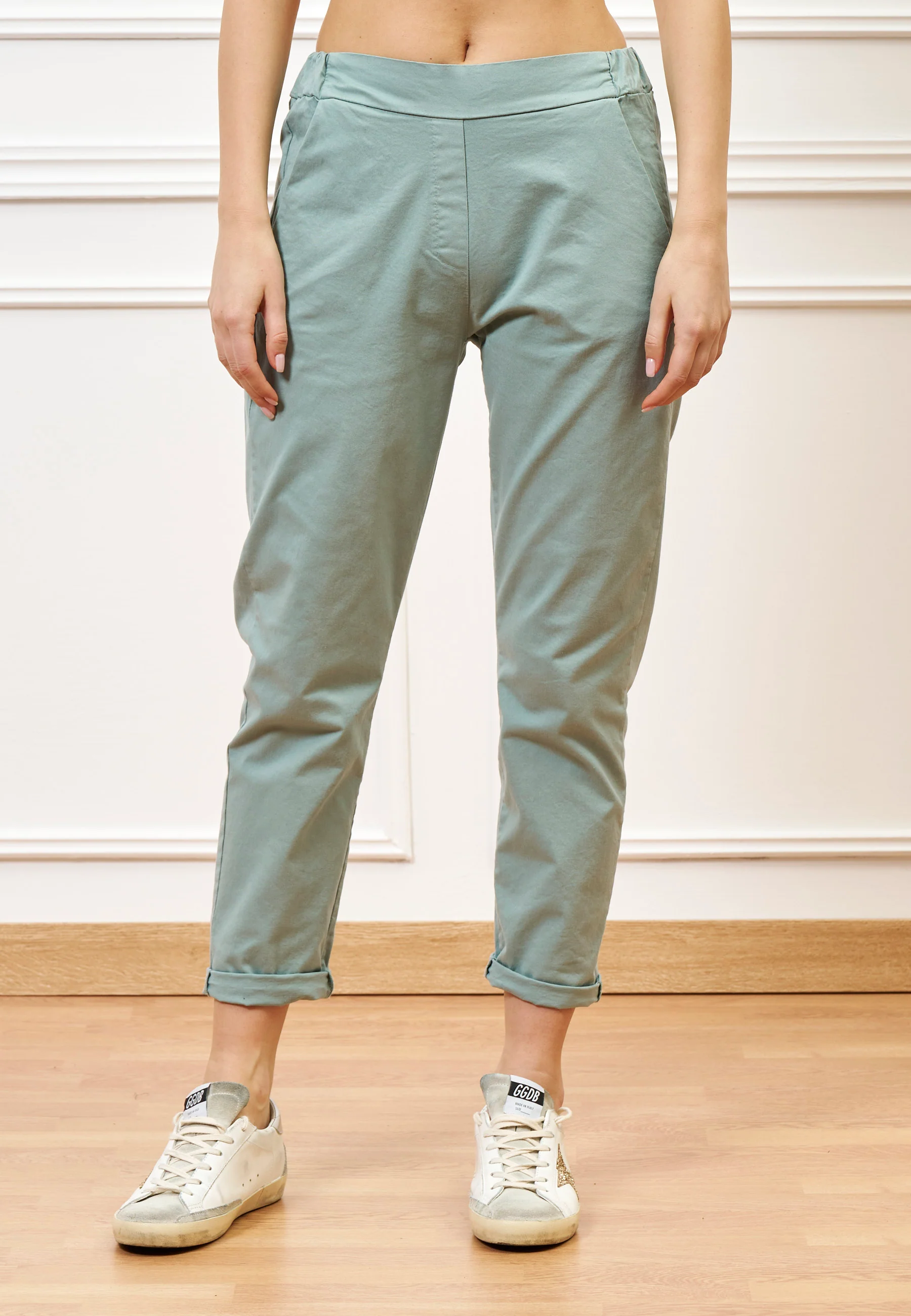 Pantalone sigaretta con elastico sul retro - SALVIA - Image 2