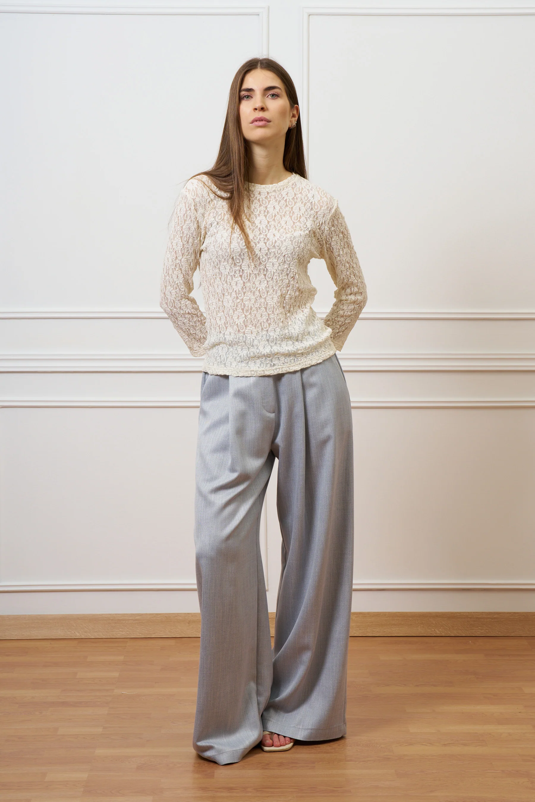 T-shirt in pizzo stretch maniche trequarti - BIANCO - Image 3