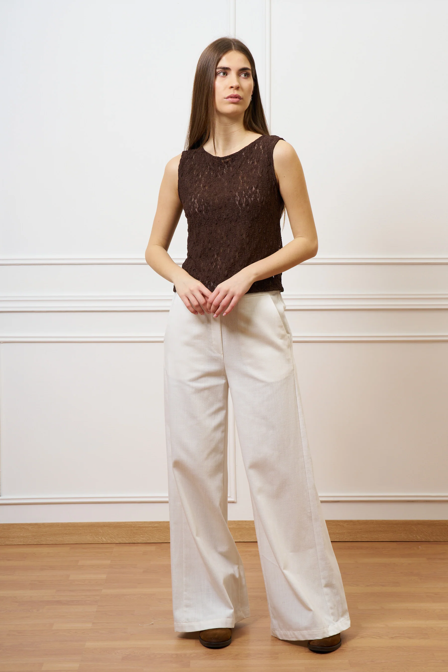 Top in pizzo stretch - MARRONE - Image 3